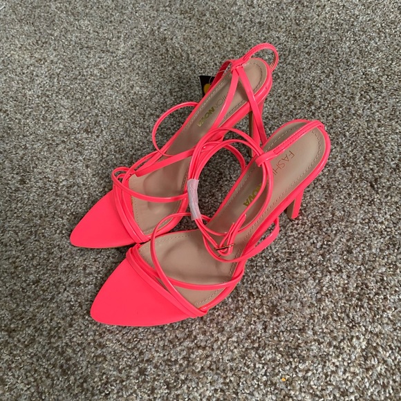 neon pink heels - Picture 2 of 2